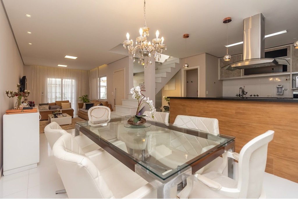 Casa, 3 quartos, 180 m² - Foto 1