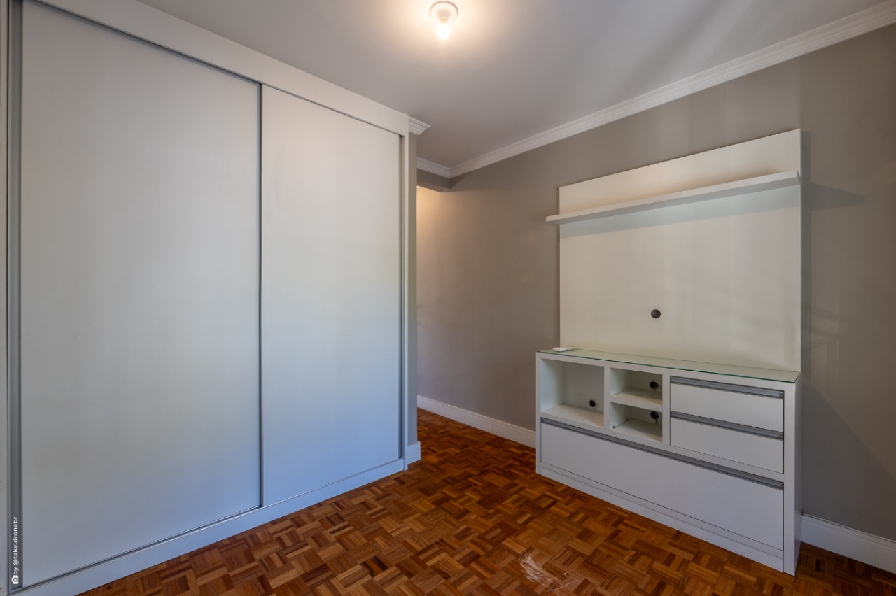 Casa, 4 quartos, 245 m² - Foto 38