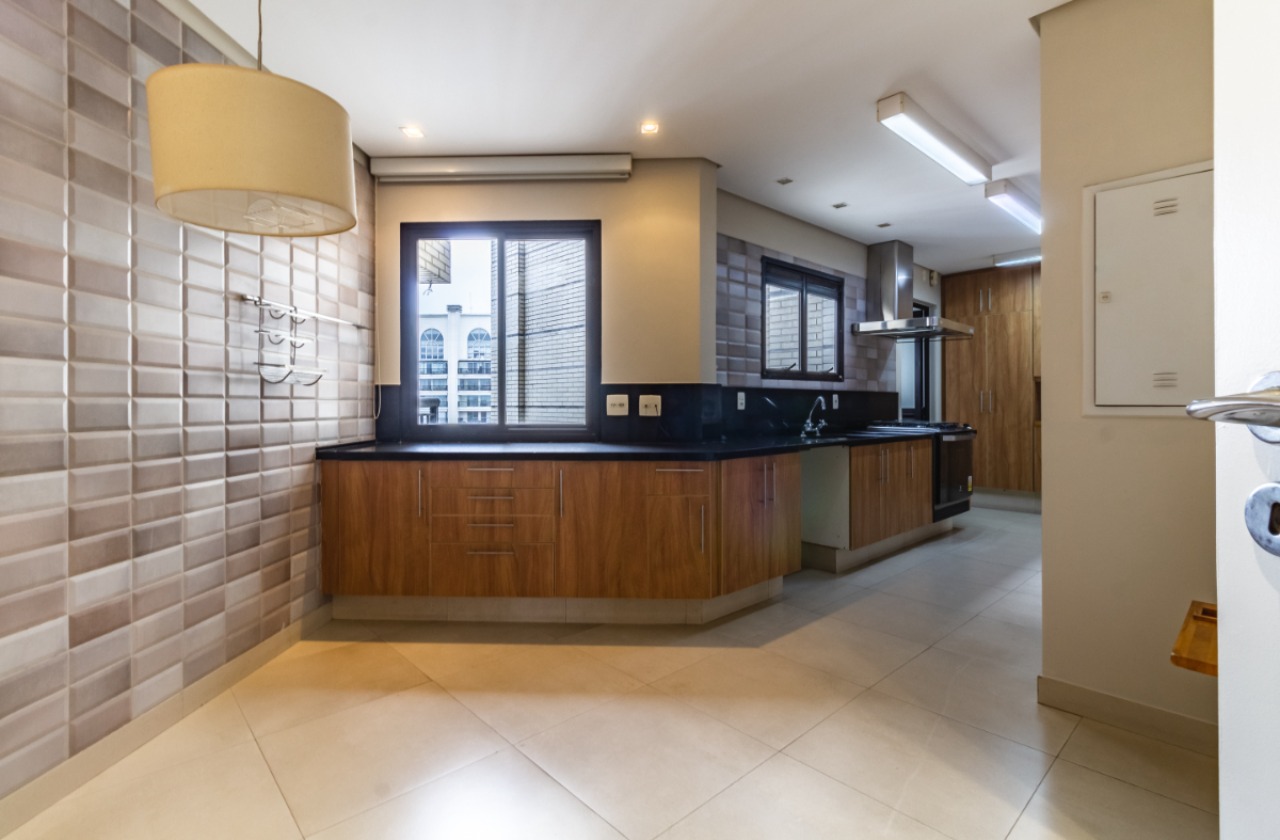Apartamento, 3 quartos, 247 m² - Foto 10
