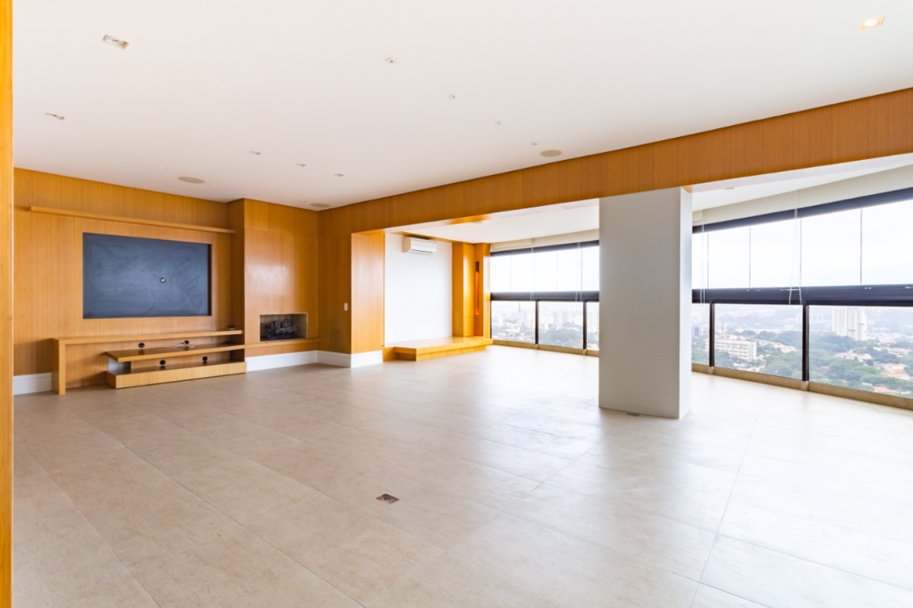 Apartamento, 3 quartos, 247 m² - Foto 1