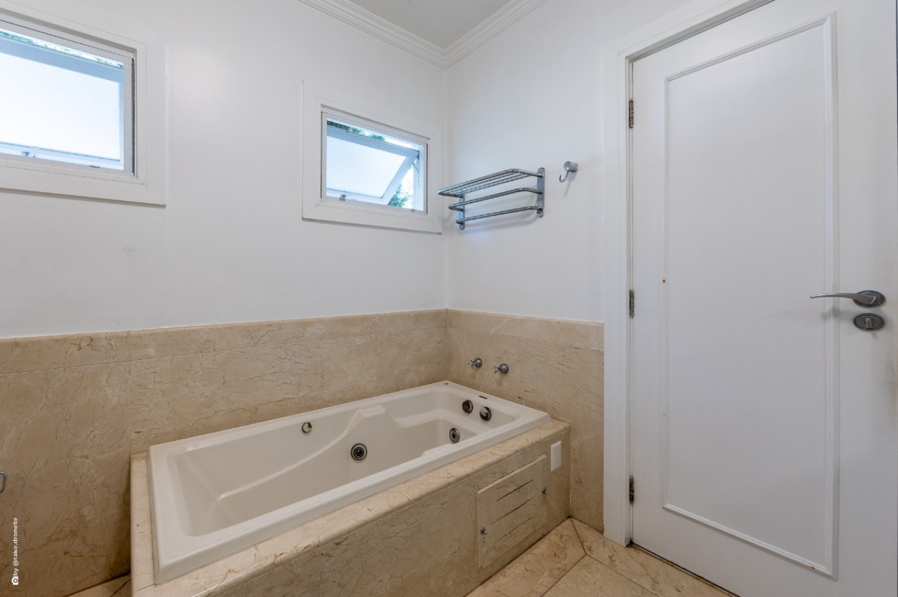 Casa, 4 quartos, 245 m² - Foto 45
