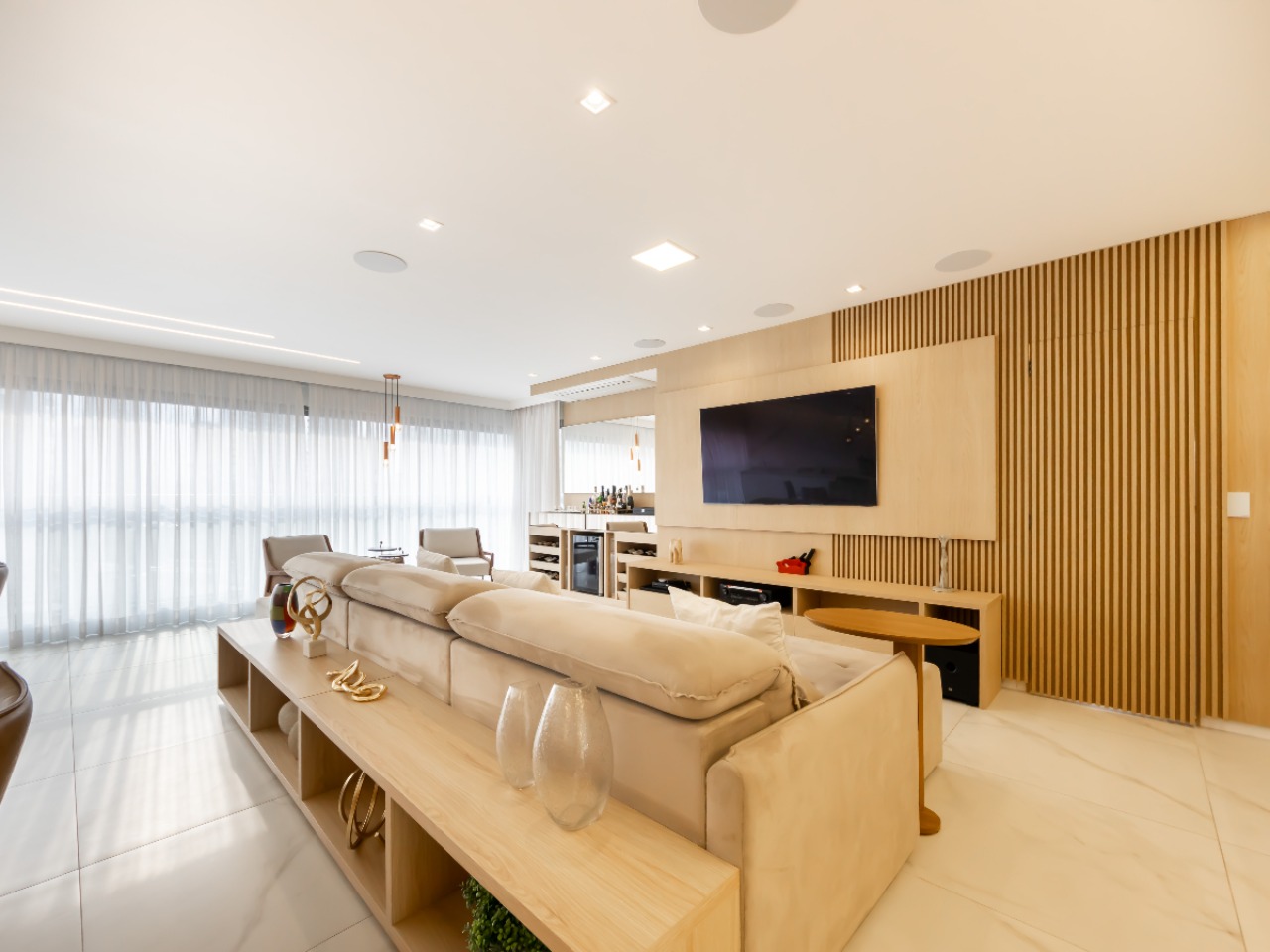 Apartamento, 3 quartos, 160 m² - Foto 2