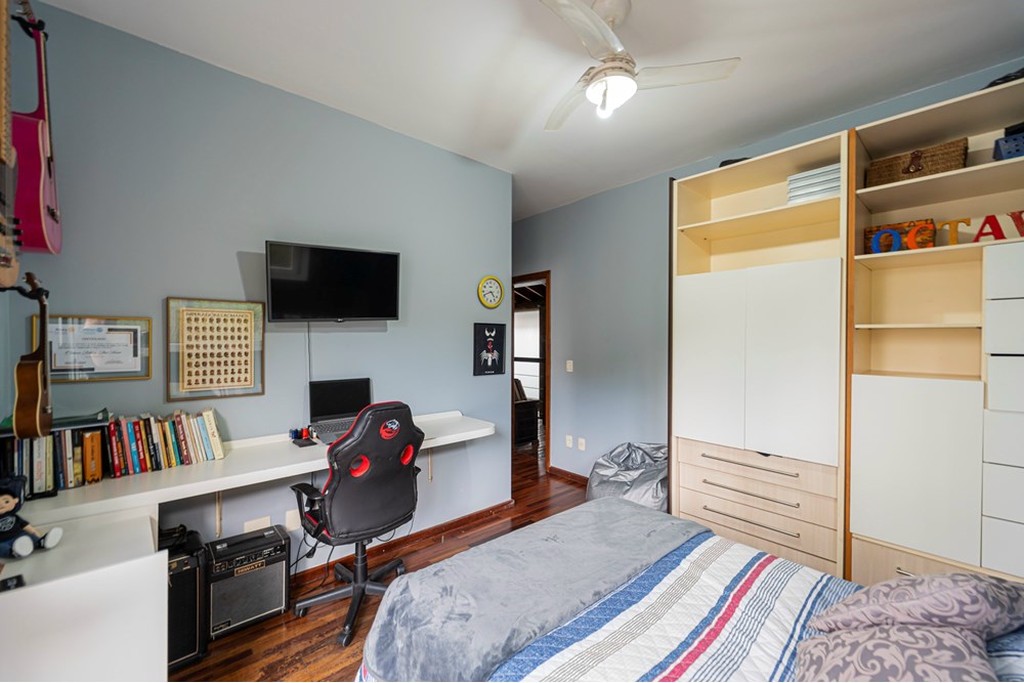 Casa, 4 quartos, 326 m² - Foto 42