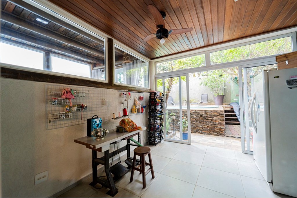 Casa, 4 quartos, 326 m² - Foto 15