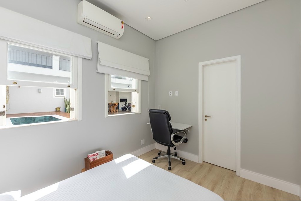 Casa, 4 quartos, 319 m² - Foto 38