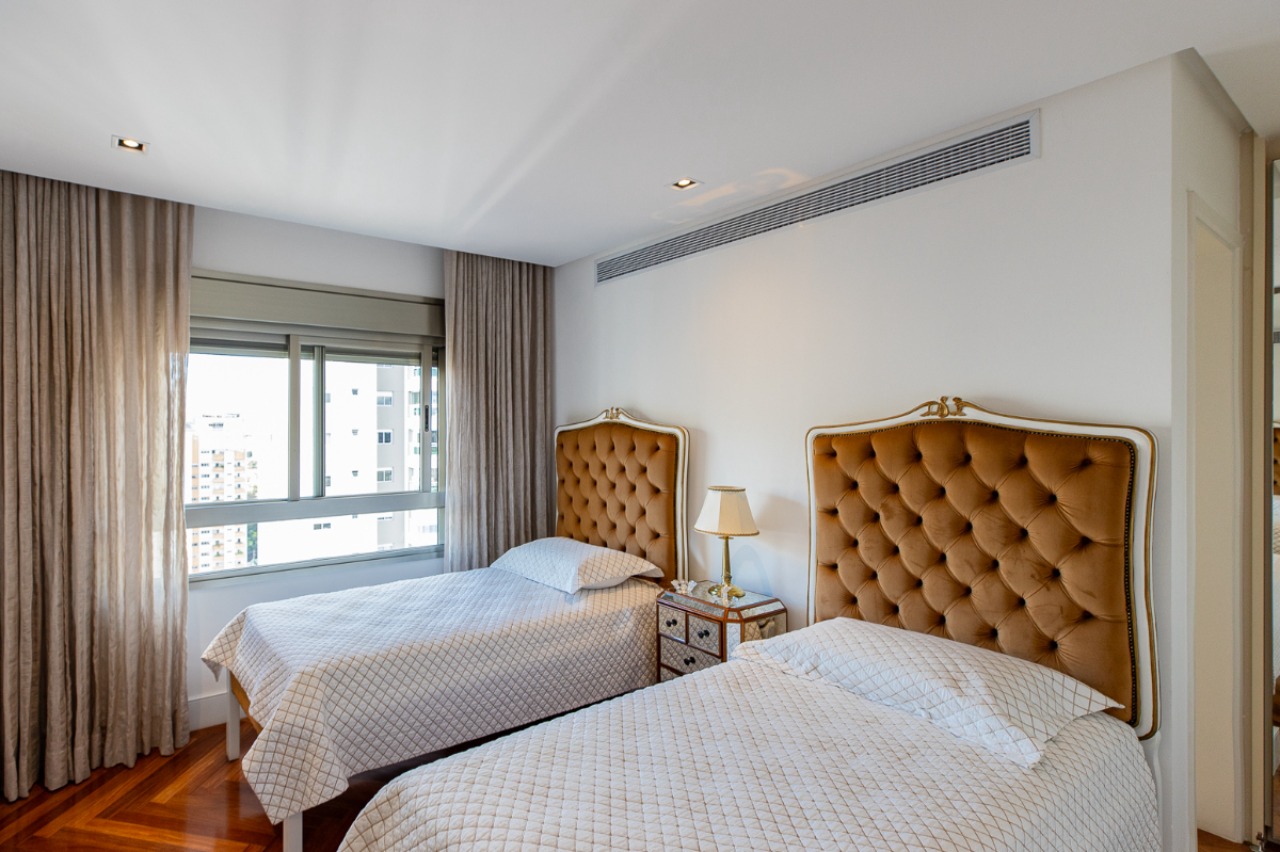 Apartamento, 3 quartos, 485 m² - Foto 35