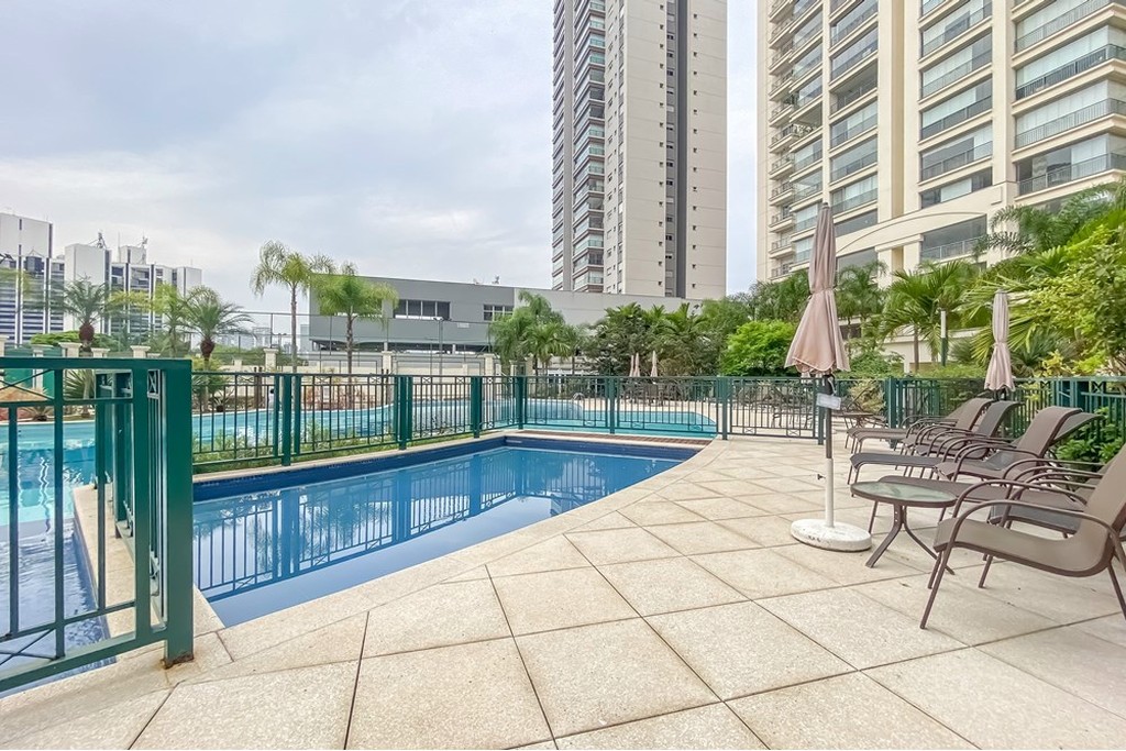 Apartamento, 4 quartos, 205 m² - Foto 37