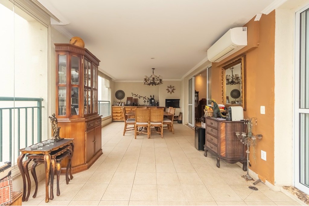 Apartamento, 4 quartos, 205 m² - Foto 1