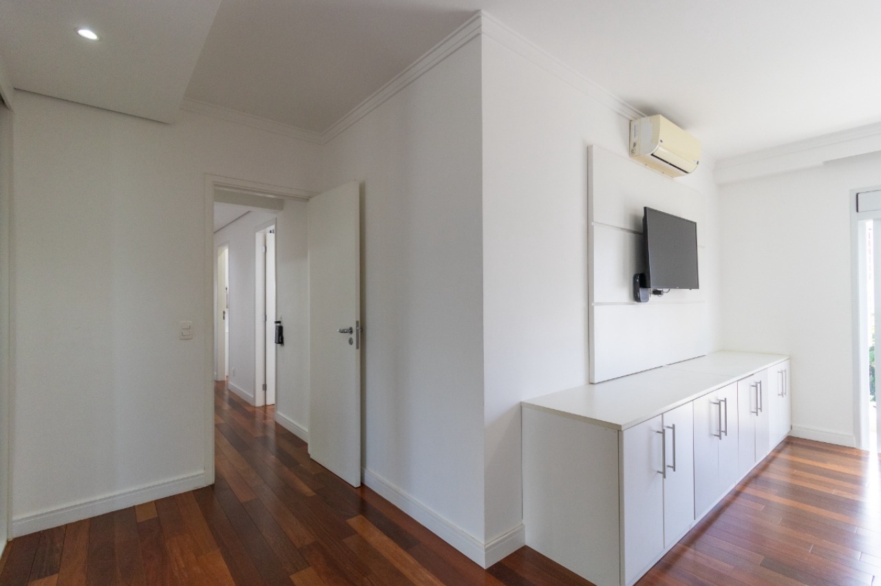 Apartamento, 4 quartos, 246 m² - Foto 21