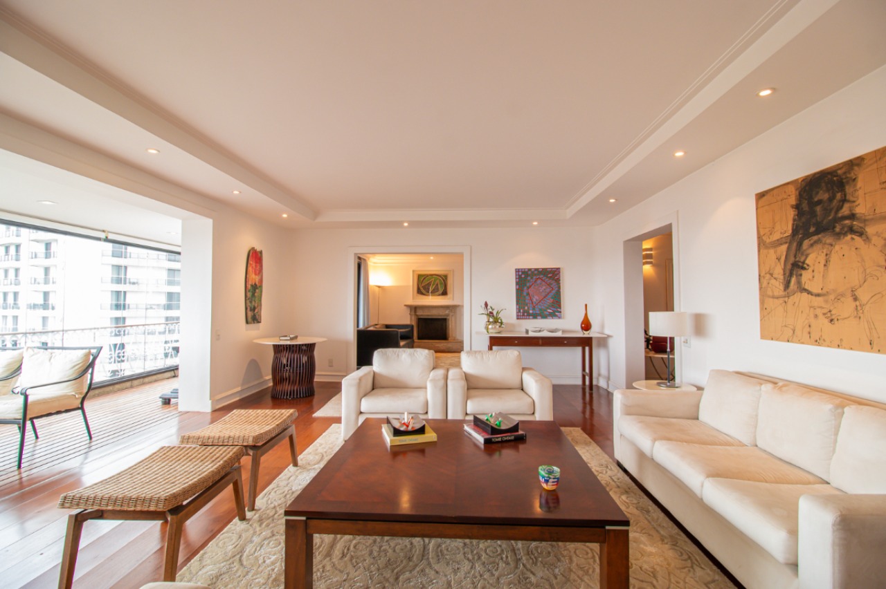 Apartamento, 3 quartos, 329 m² - Foto 2