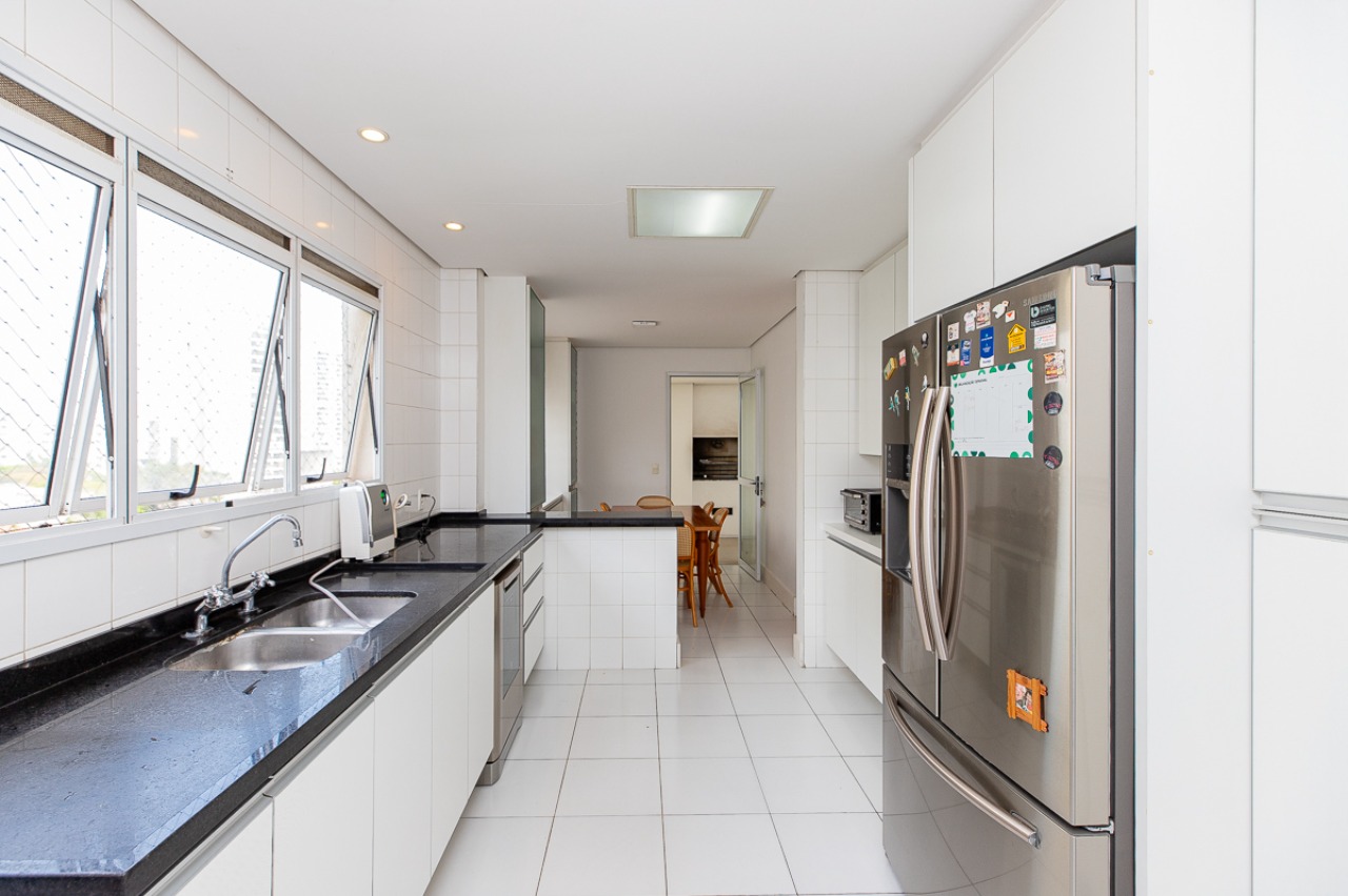 Apartamento, 4 quartos, 246 m² - Foto 22