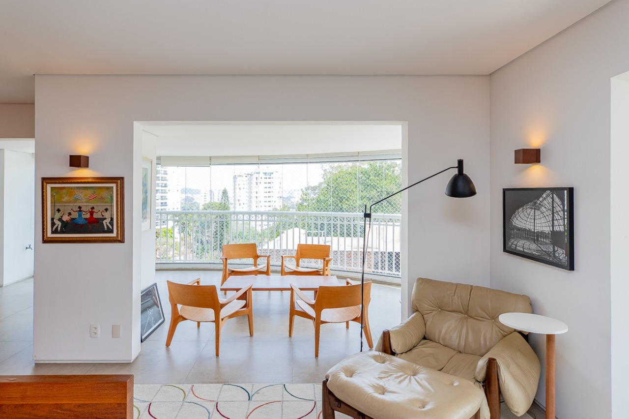 Apartamento, 4 quartos, 246 m² - Foto 2