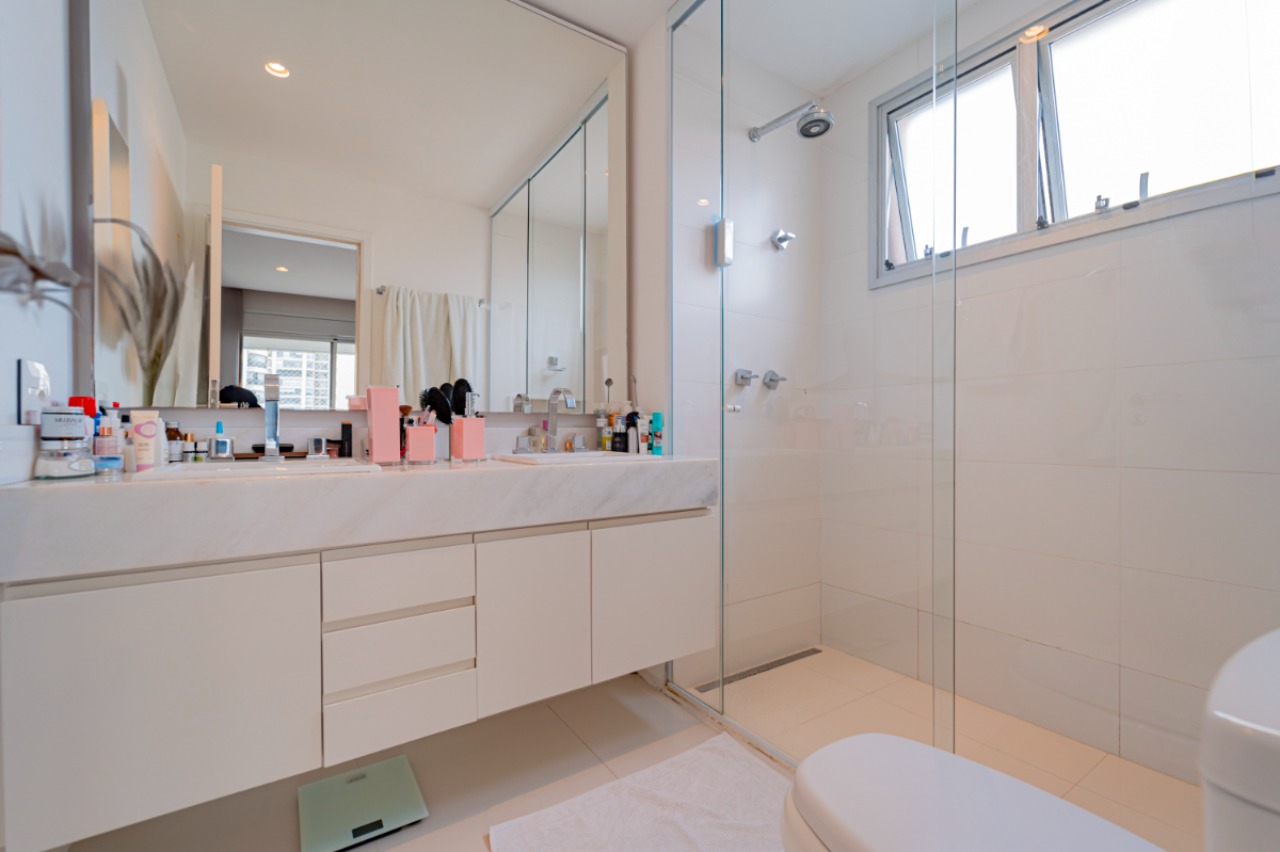 Apartamento, 3 quartos, 220 m² - Foto 33