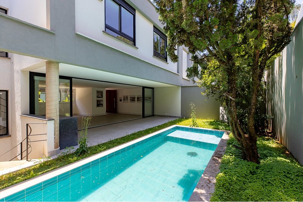 Casa, 4 quartos, 367 m² - Foto 1