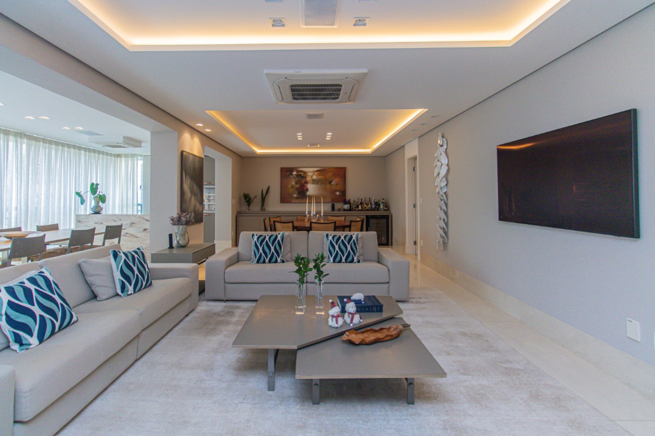 Apartamento, 3 quartos, 226 m² - Foto 2