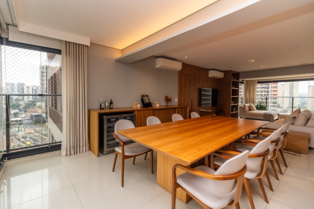 Apartamento, 3 quartos, 145 m² - Foto 2