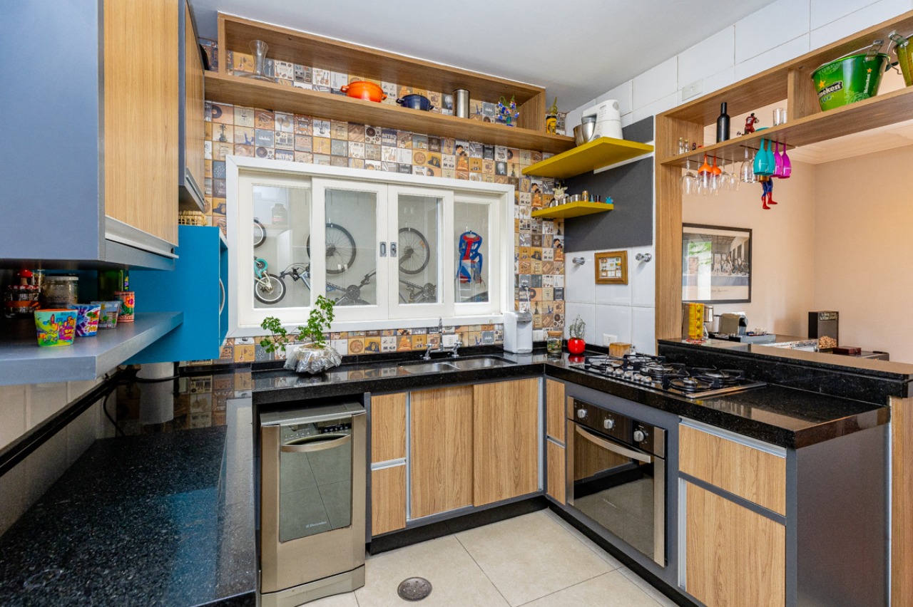 Casa, 4 quartos, 245 m² - Foto 16