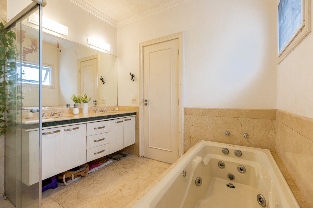 Casa, 4 quartos, 245 m² - Foto 25