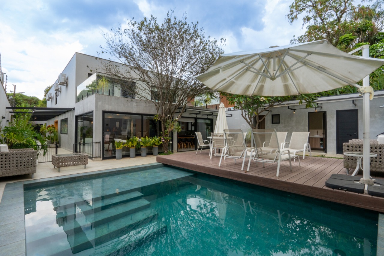 Casa, 4 quartos, 344 m² - Foto 1