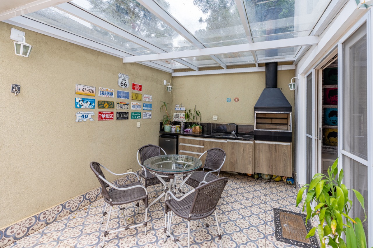Casa, 4 quartos, 245 m² - Foto 3