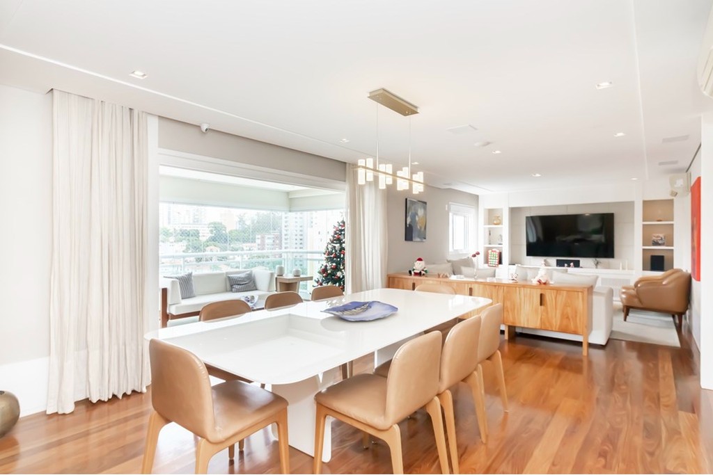 Apartamento, 3 quartos, 188 m² - Foto 2