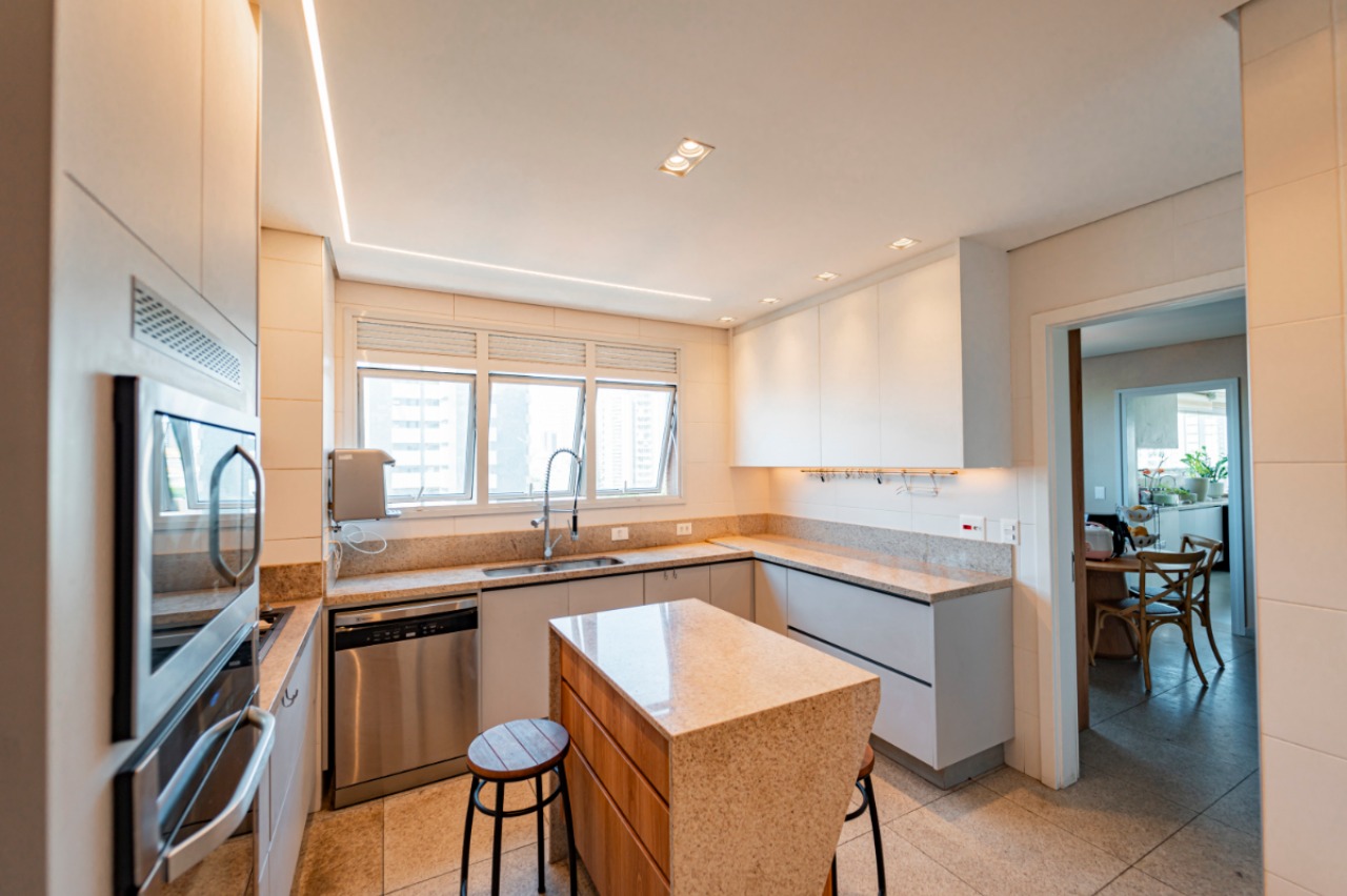 Apartamento, 4 quartos, 276 m² - Foto 17