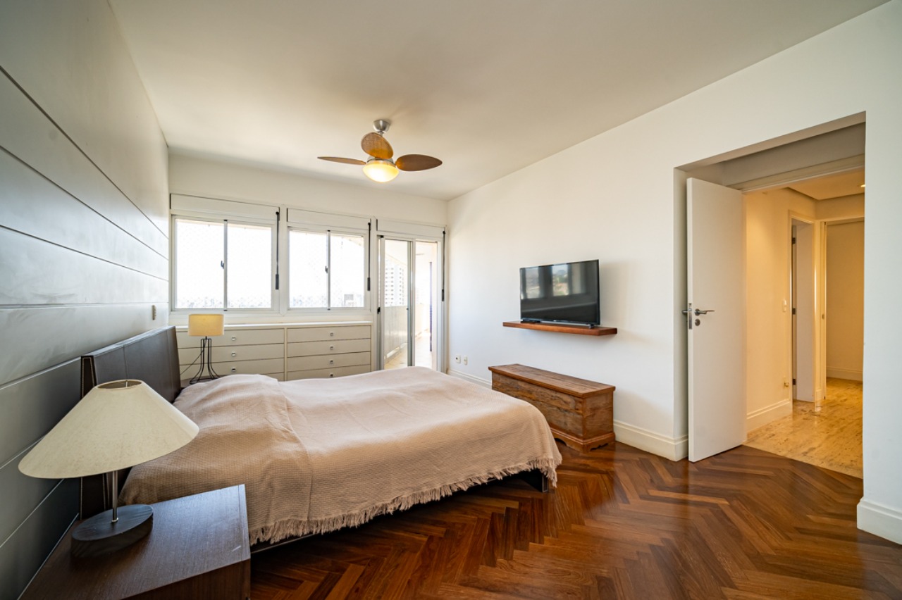 Apartamento, 4 quartos, 222 m² - Foto 40
