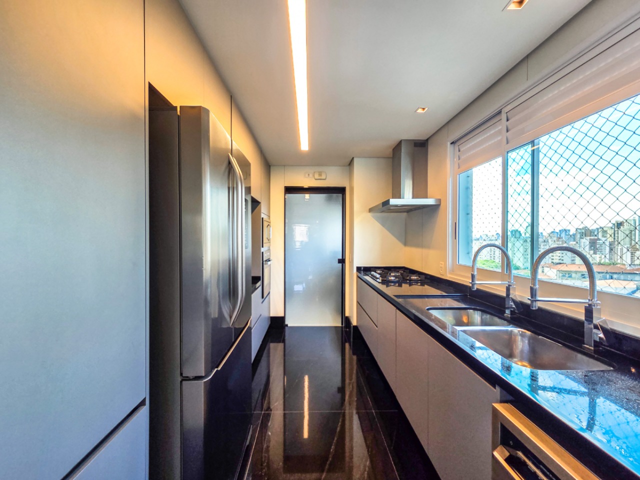 Apartamento, 4 quartos, 215 m² - Foto 9