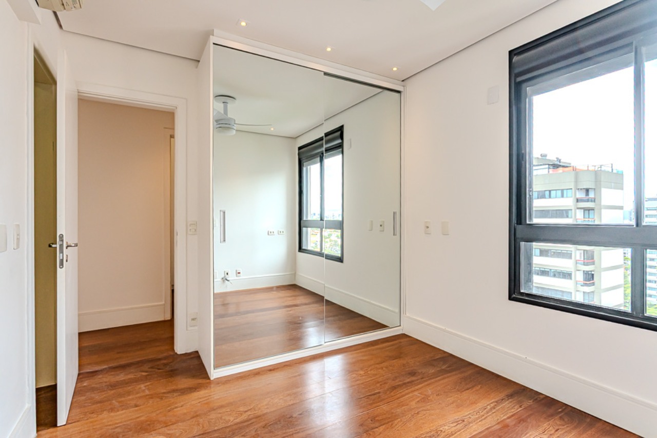 Cobertura, 4 quartos, 283 m² - Foto 32