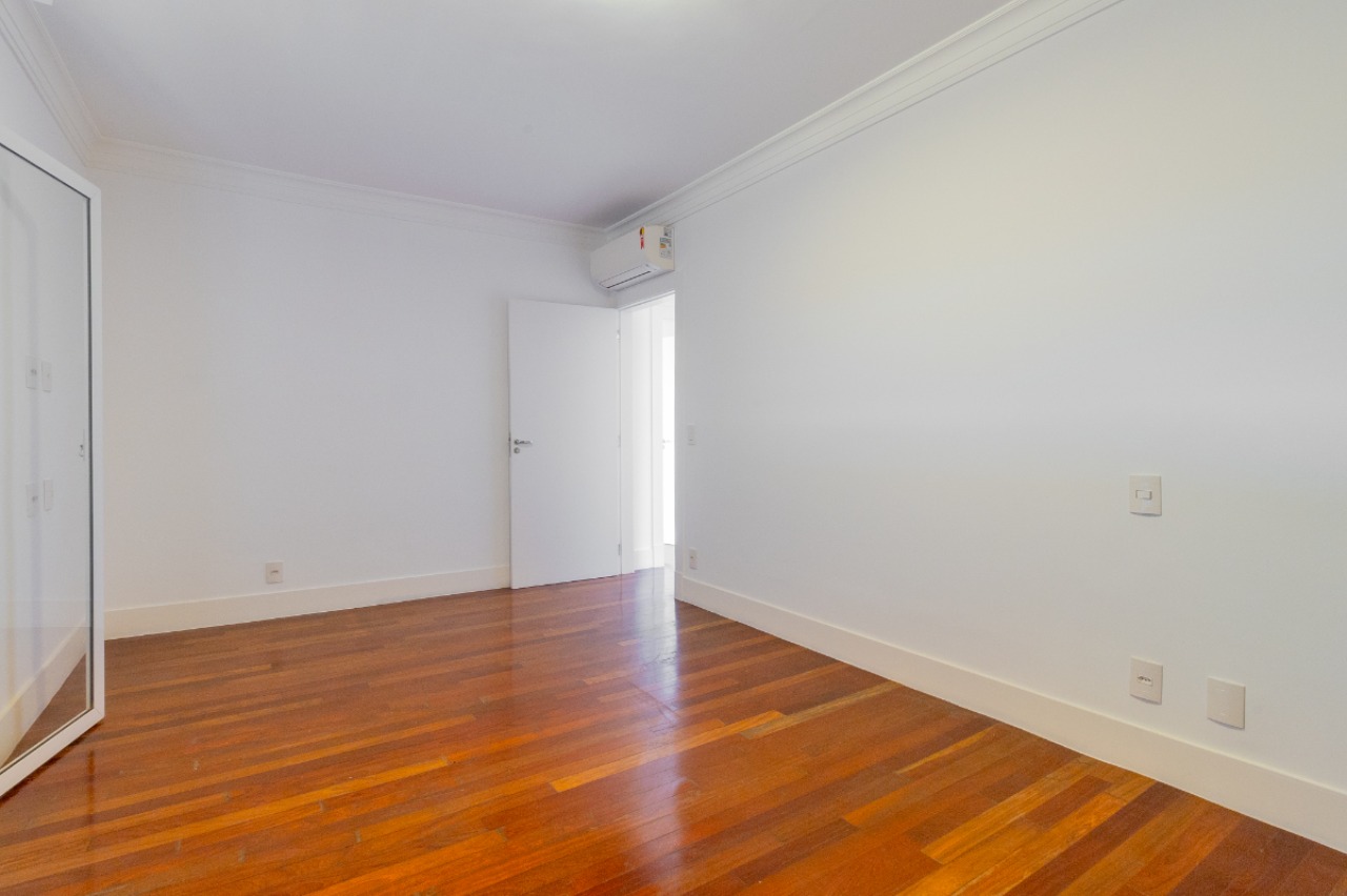 Cobertura, 4 quartos, 381 m² - Foto 38