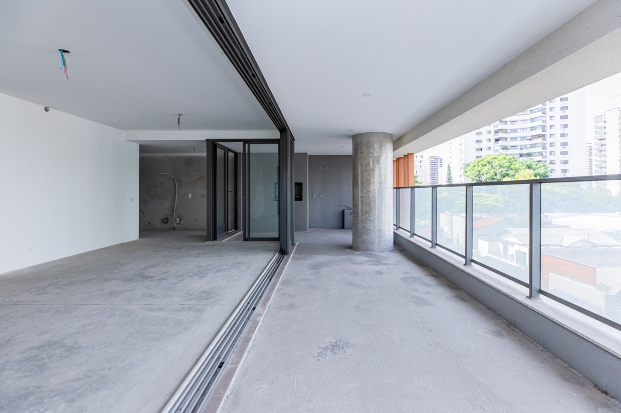 Apartamento, 3 quartos, 211 m² - Foto 1
