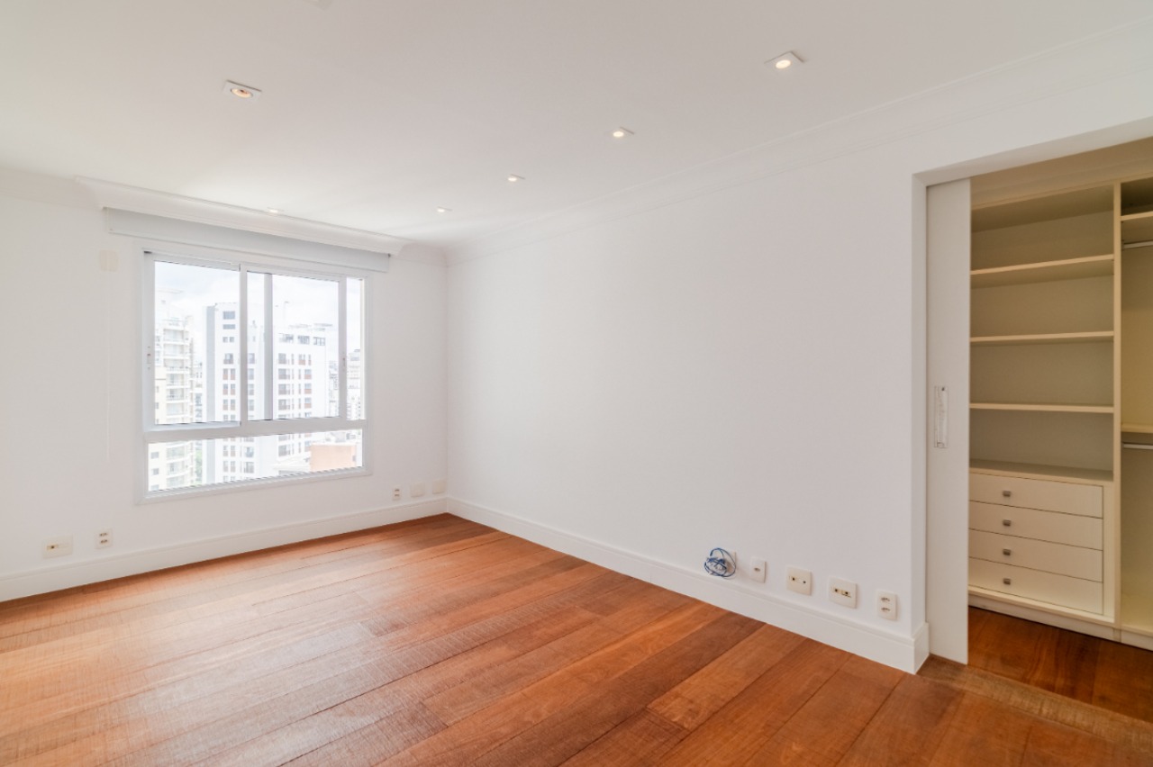 Apartamento, 3 quartos, 335 m² - Foto 38