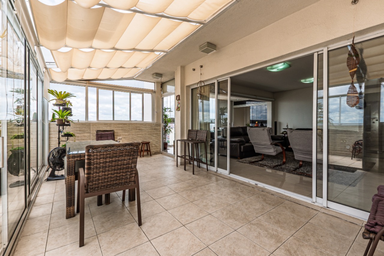 Cobertura, 4 quartos, 221 m² - Foto 5