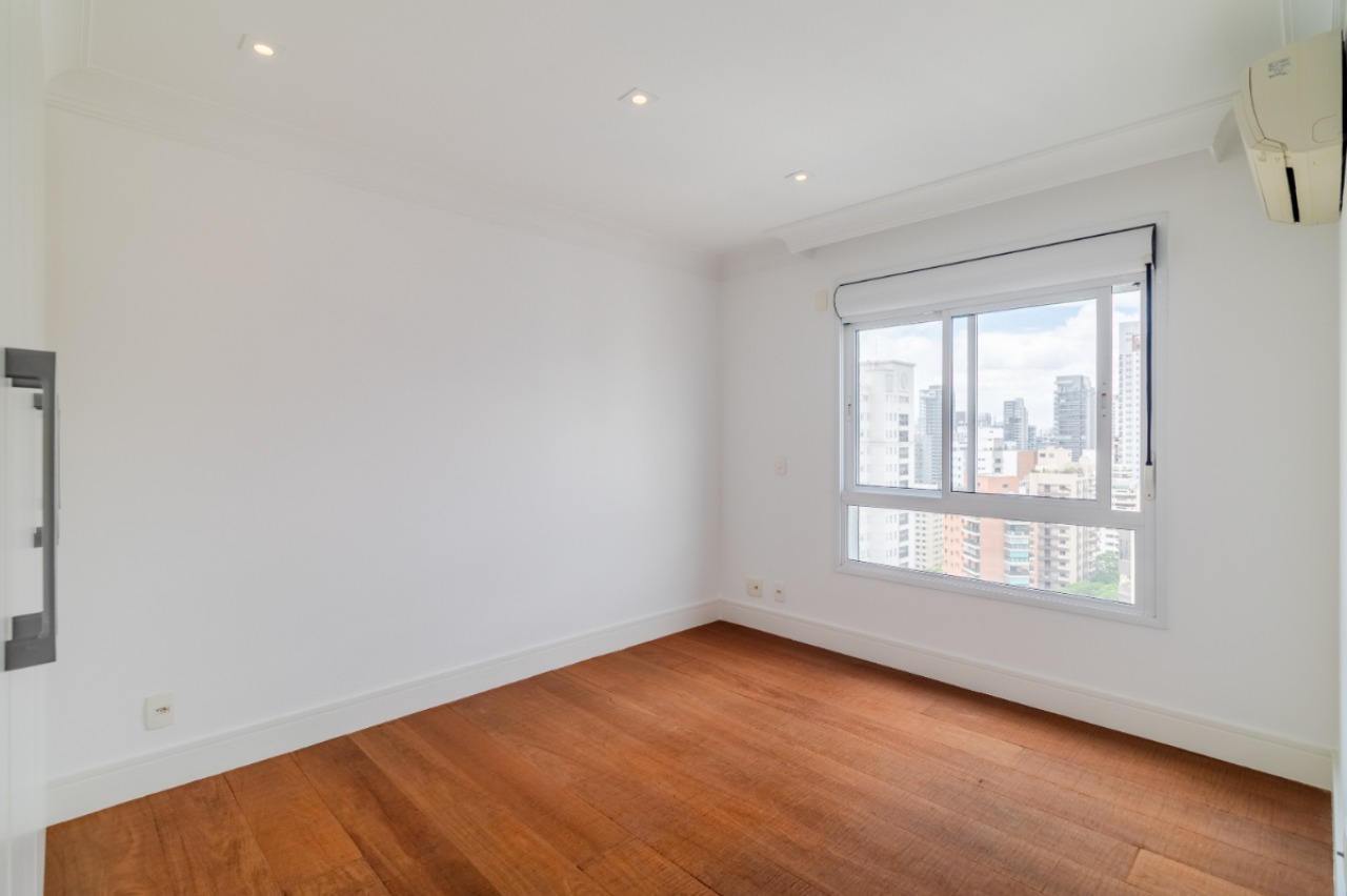 Apartamento, 3 quartos, 335 m² - Foto 41