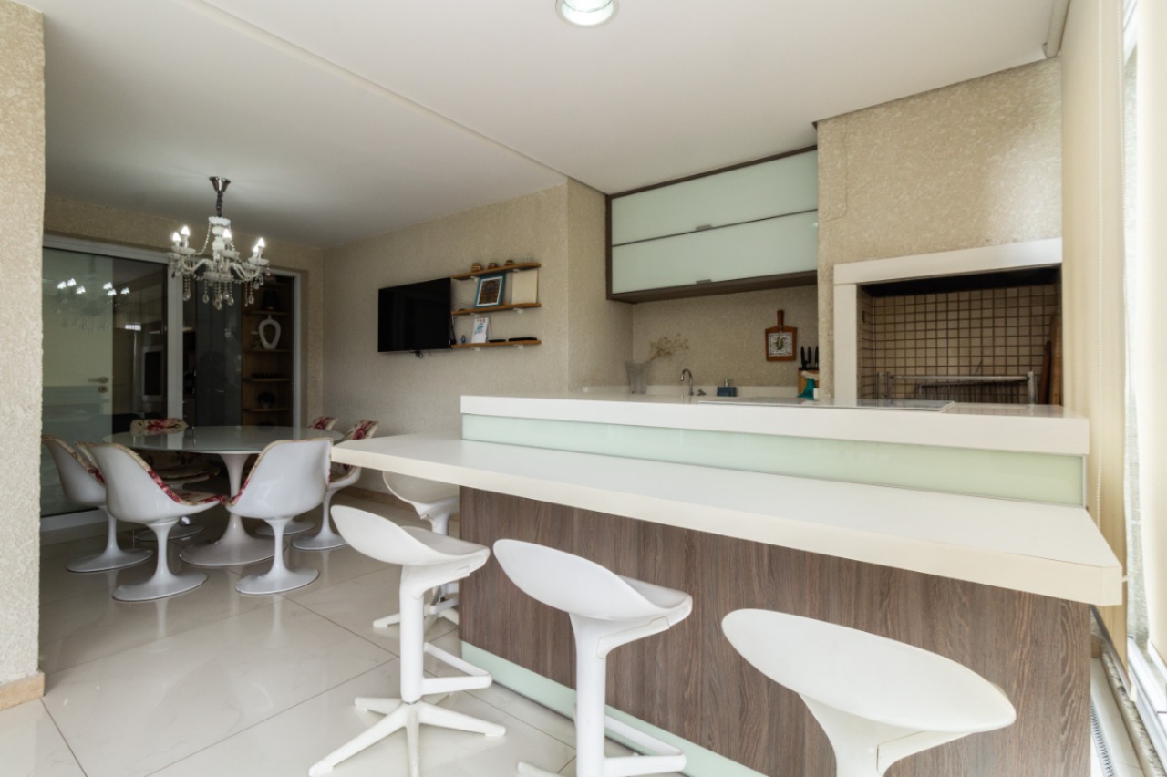 Apartamento, 3 quartos, 190 m² - Foto 3