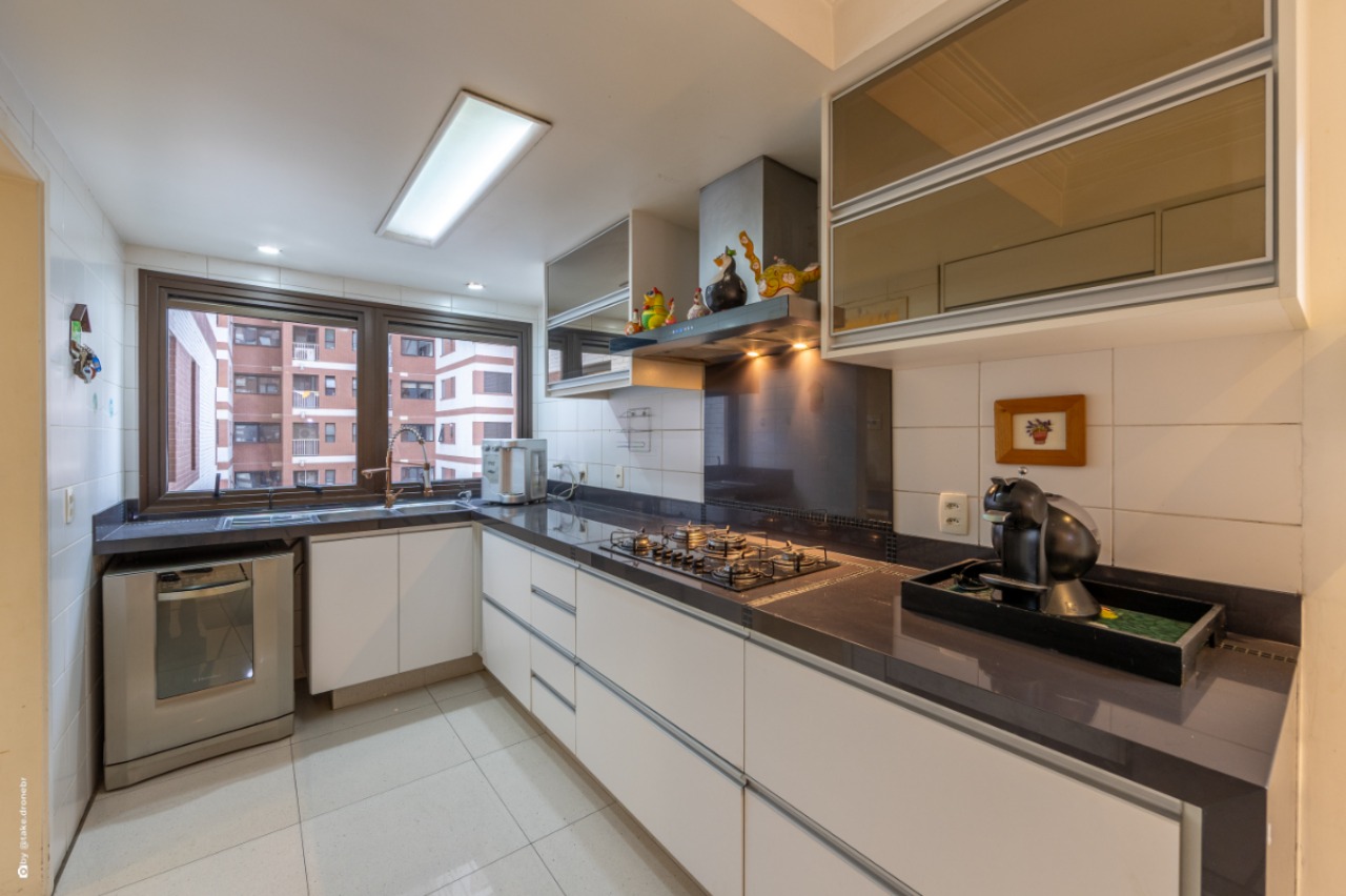 Apartamento, 4 quartos, 209 m² - Foto 16