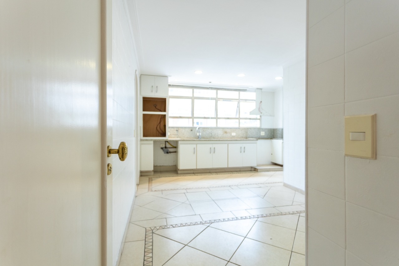 Apartamento, 4 quartos, 196 m² - Foto 9