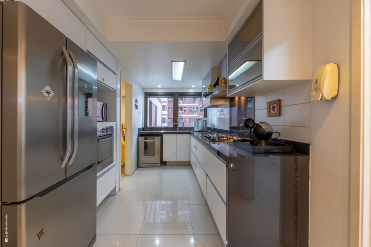 Apartamento, 4 quartos, 209 m² - Foto 14