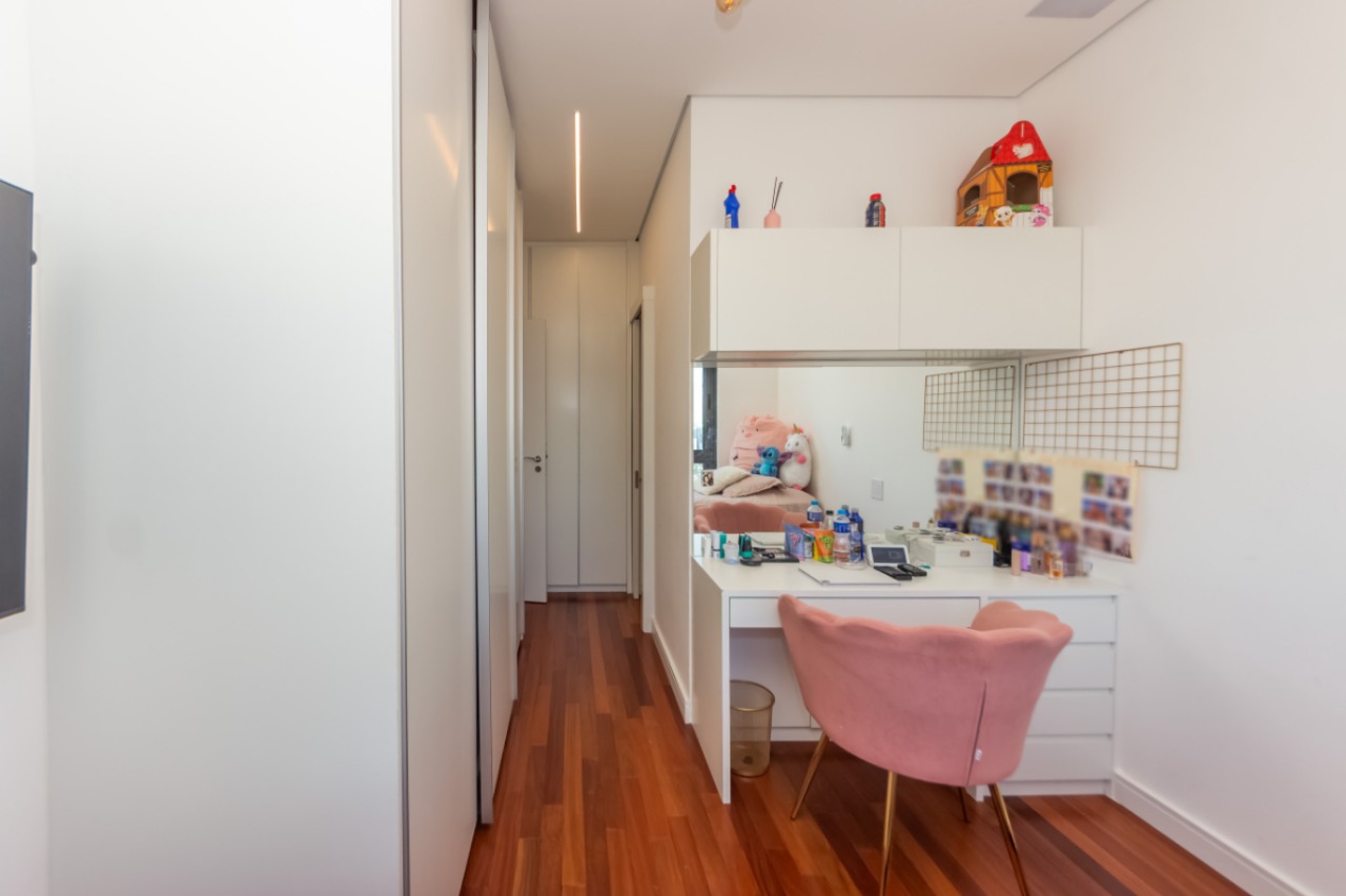 Apartamento, 4 quartos, 270 m² - Foto 27