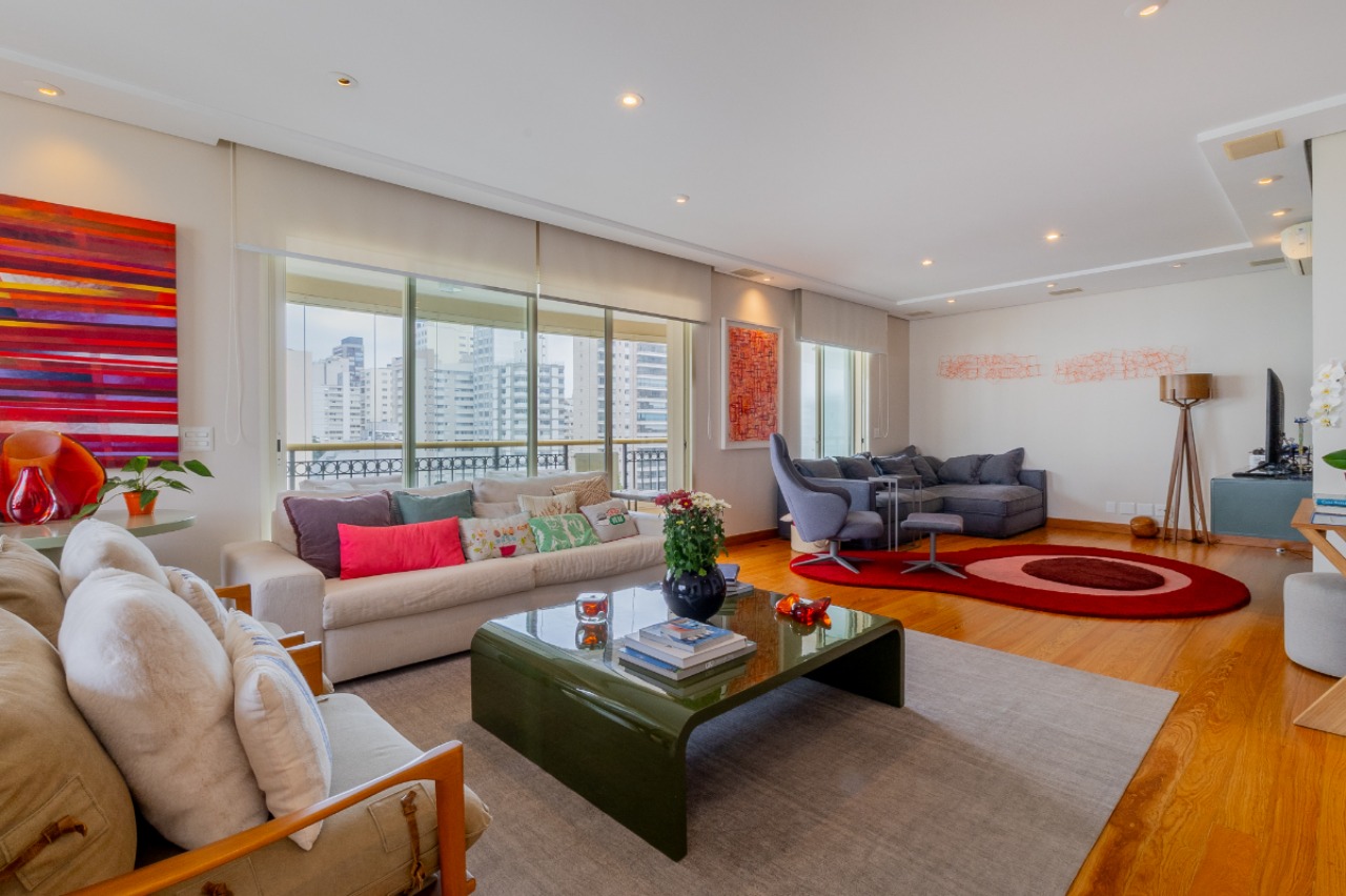 Apartamento, 3 quartos, 228 m² - Foto 2