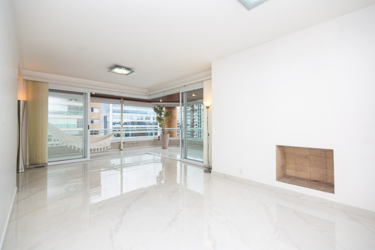 Apartamento, 4 quartos, 205 m² - Foto 1