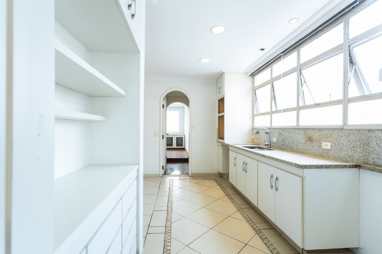 Apartamento, 4 quartos, 196 m² - Foto 12