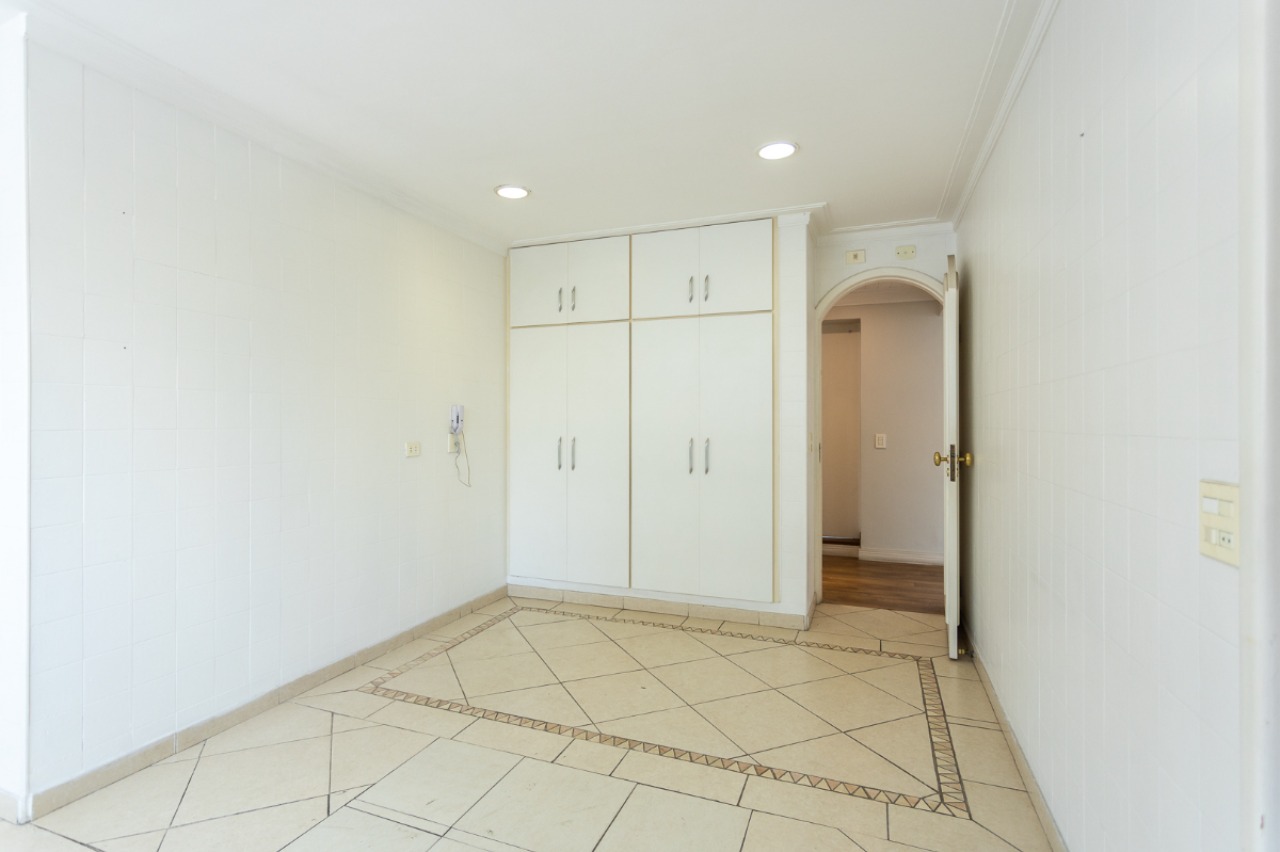Apartamento, 4 quartos, 196 m² - Foto 11