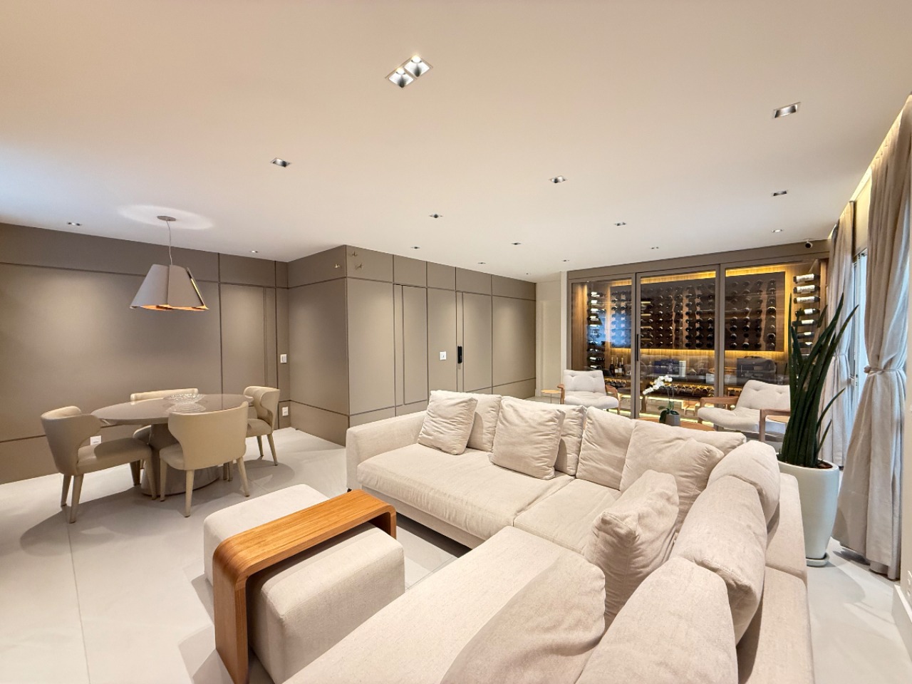 Apartamento, 3 quartos, 200 m² - Foto 3