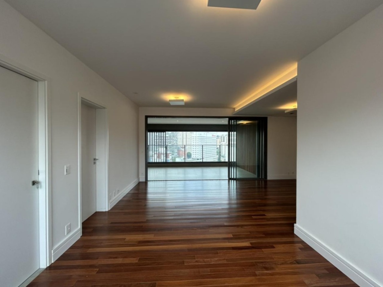 Apartamento, 3 quartos, 160 m² - Foto 3