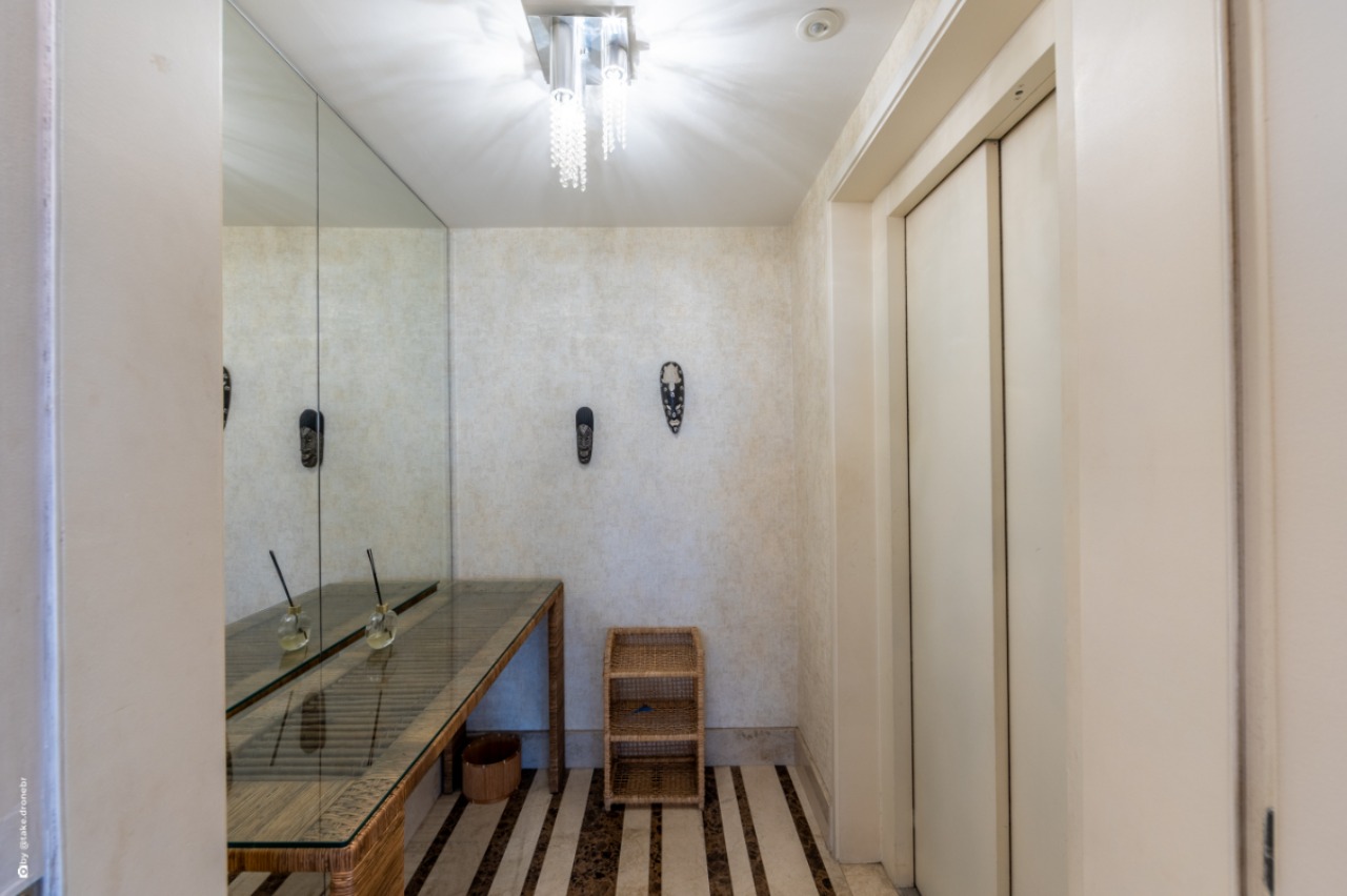 Apartamento, 4 quartos, 209 m² - Foto 12