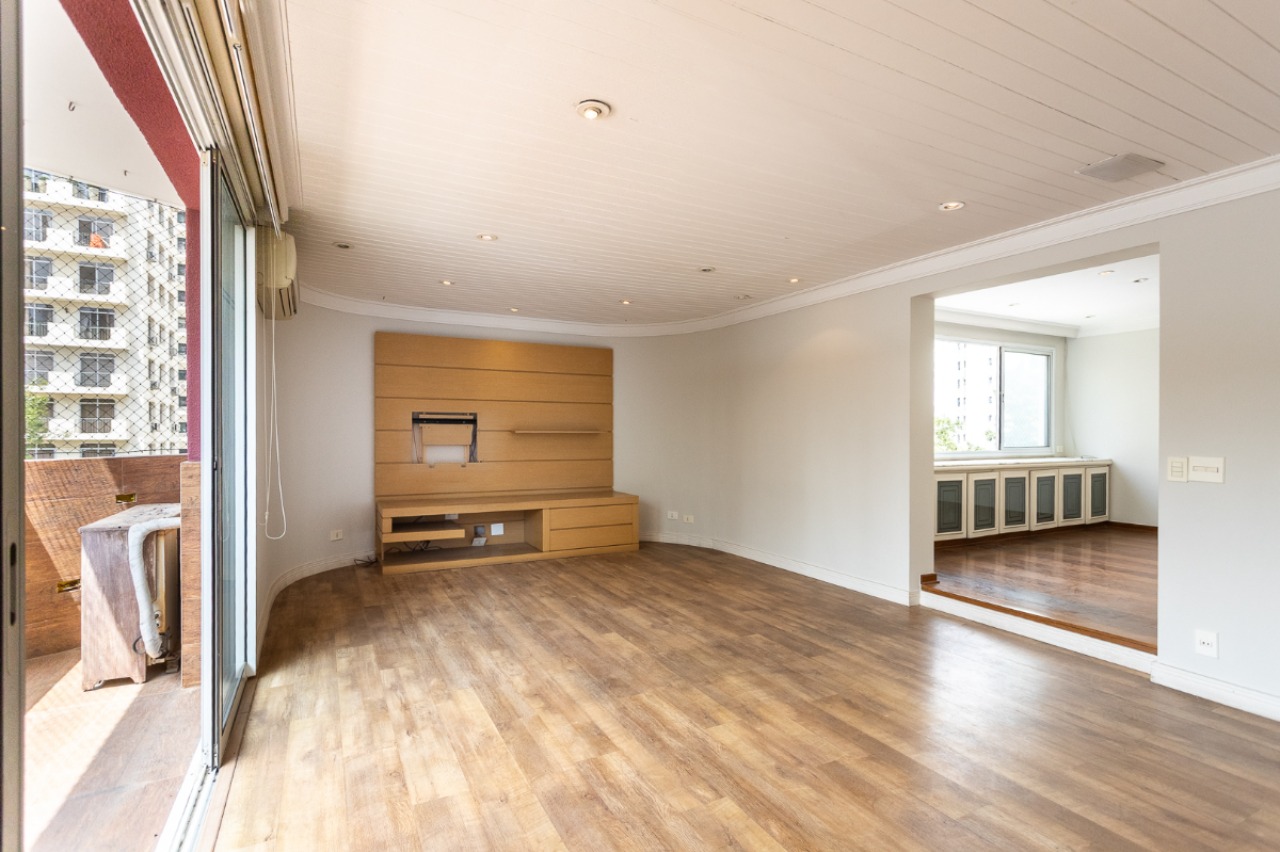 Apartamento, 4 quartos, 196 m² - Foto 4