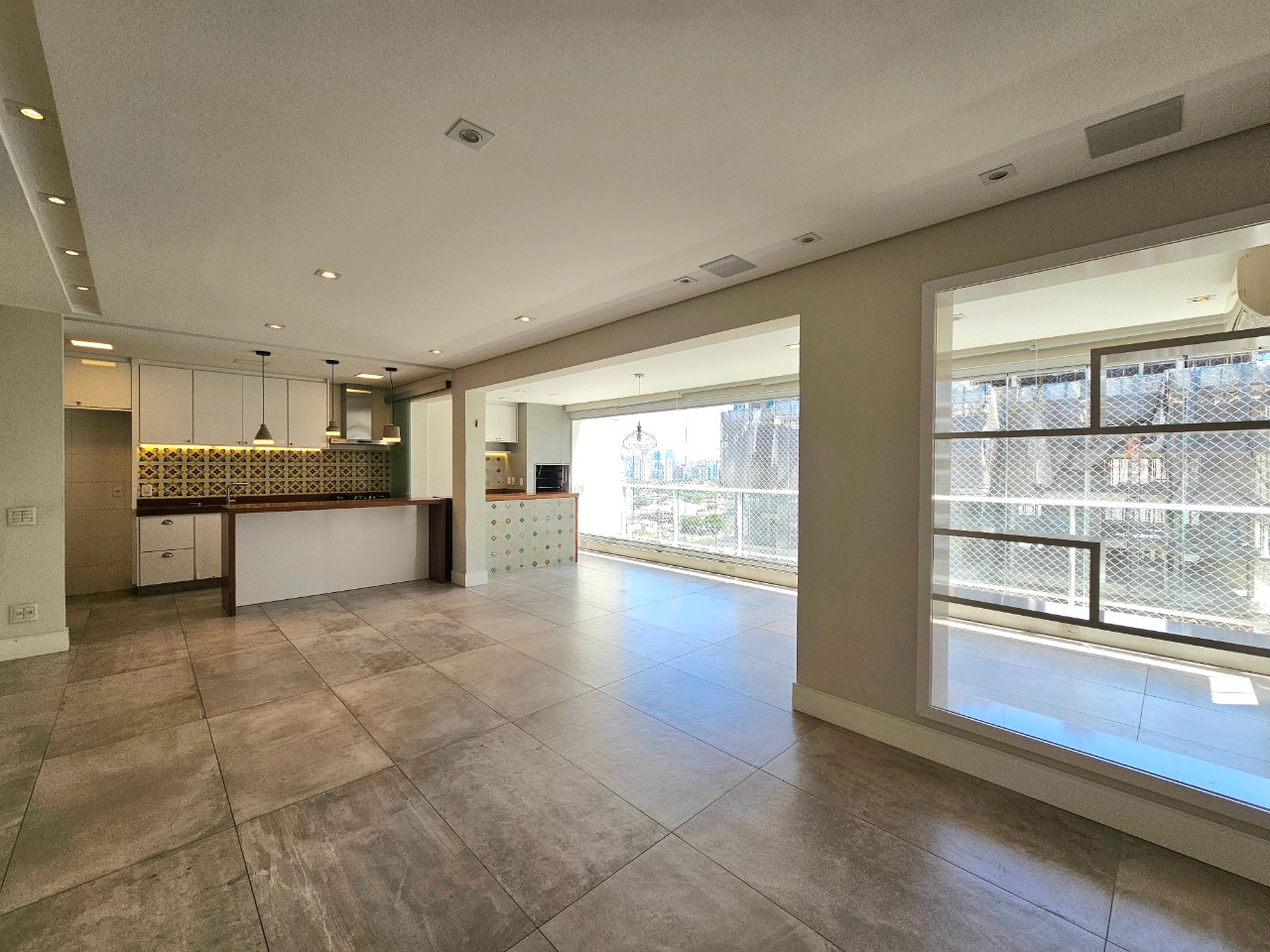 Apartamento, 3 quartos, 134 m² - Foto 1
