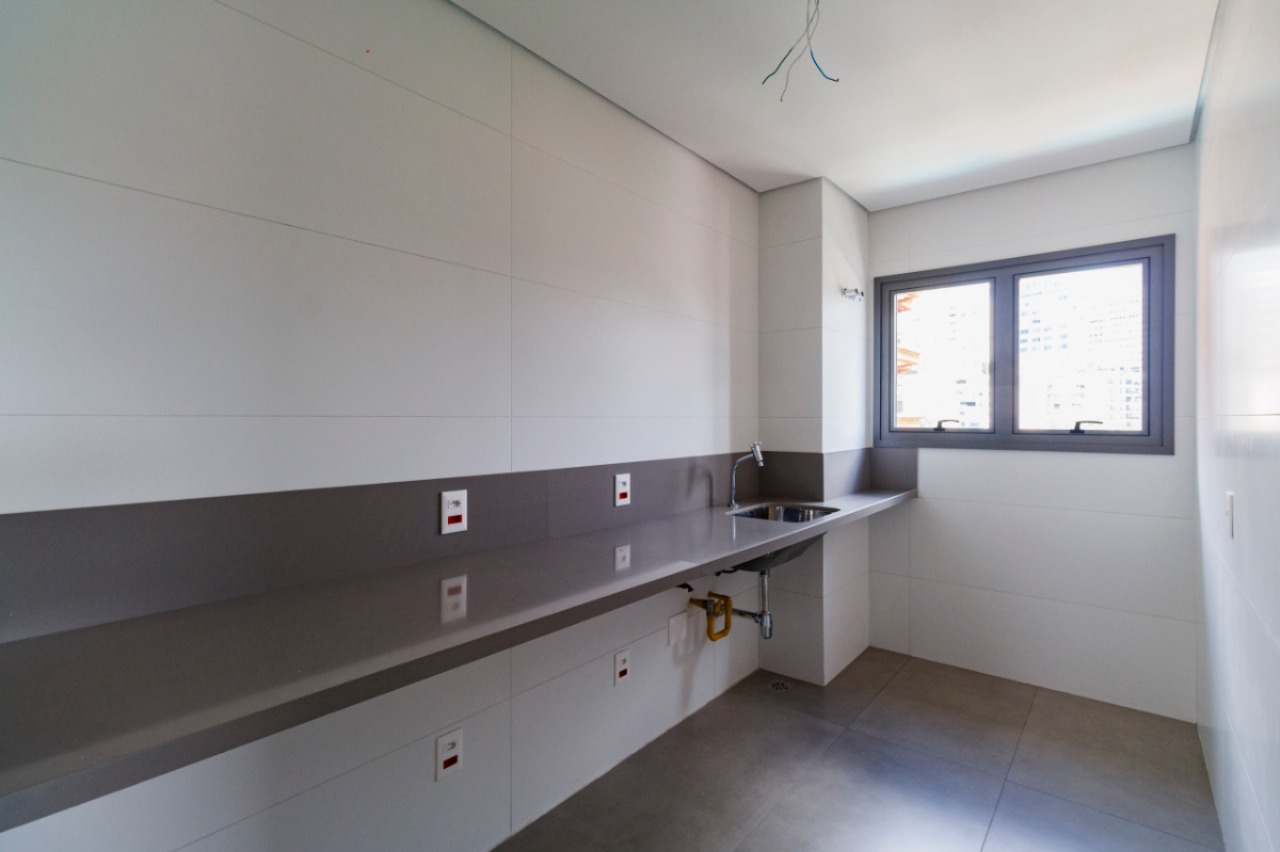 Apartamento, 3 quartos, 260 m² - Foto 13