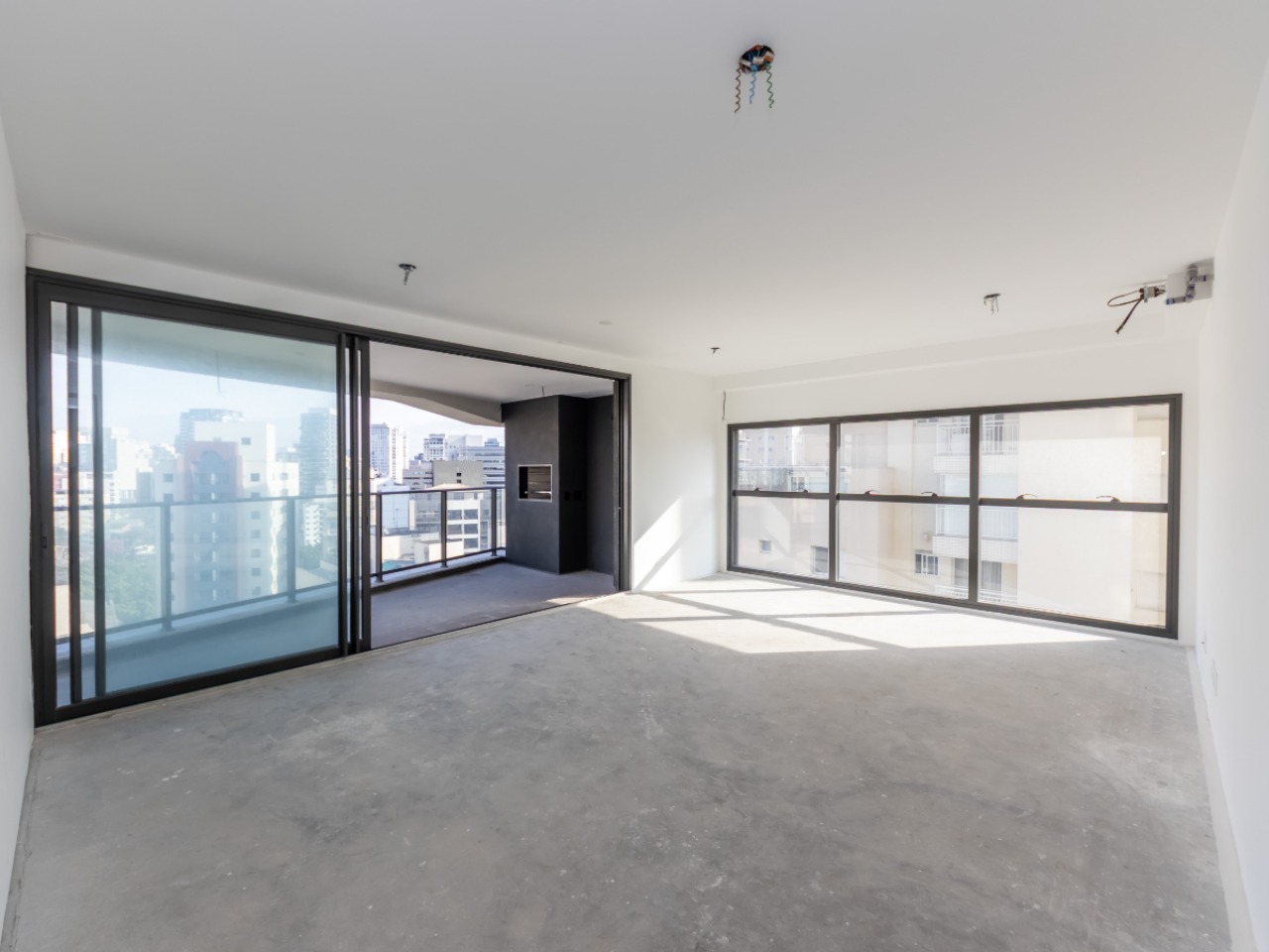 Apartamento, 3 quartos, 152 m² - Foto 1
